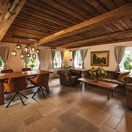 Sklarna - Luxury Beds By Natynaty 3*