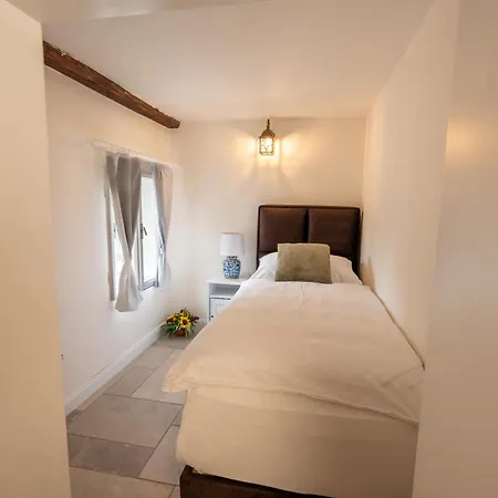 Sklarna - Luxury Beds By Natynaty Apart Otel
